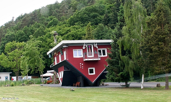 haus auf dem kopf