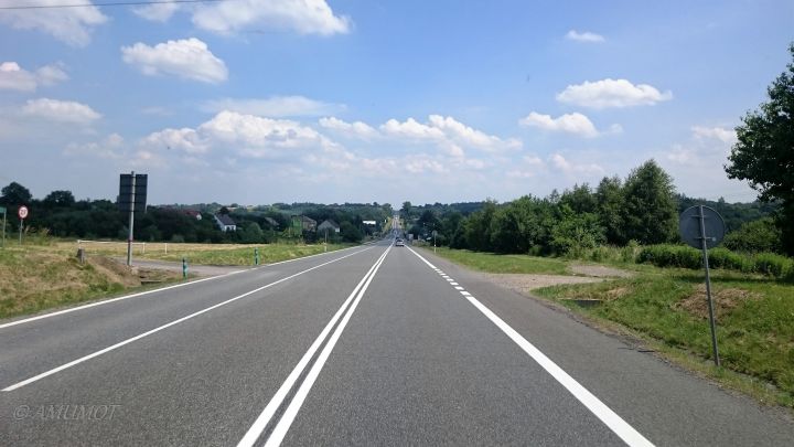 Landstraße in Polen