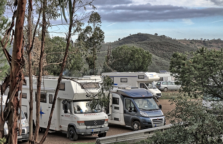 wohnmobile überwintern in portugal