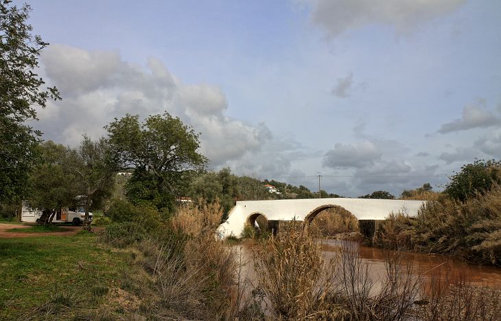 Römische Brücke bei Castelhana Tôr