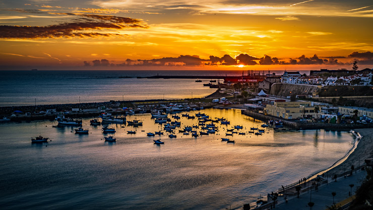 Hafen sines sunset