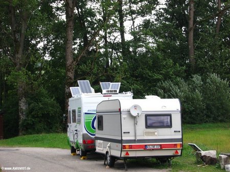 drehbare solaranlage auf wohnmobil
